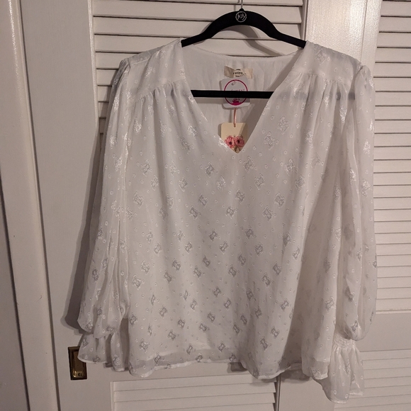 Entro Long Sleeve White Top Large NWT - Picture 4 of 7